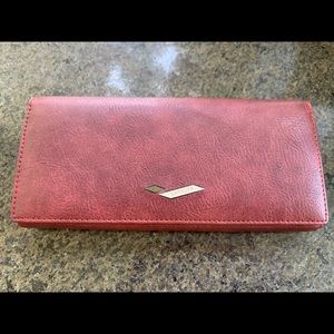 SARALYN soft leather wallet!❤️